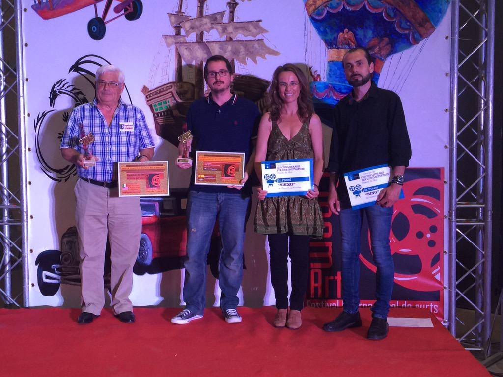 En el centro, Manuel Aguilar junto a los demás premiados en Cinemart