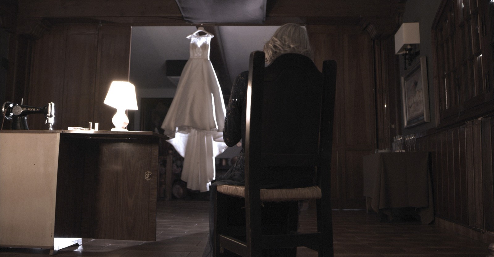 Fotograma de 'El vestido de novia'