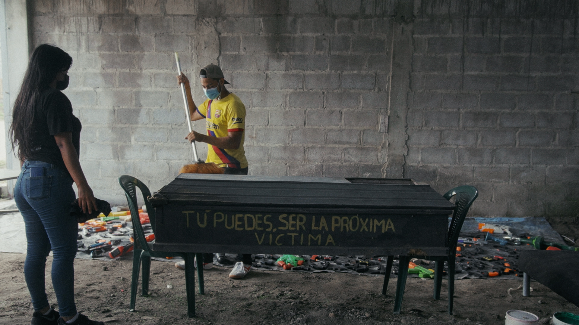 Fotograma de 'Fuera del abismo'